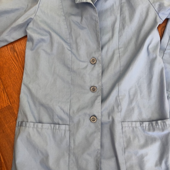 Sale: 5 for $10 - Scrub Jackets sale is for the M - L is free - Picture 9 of 9